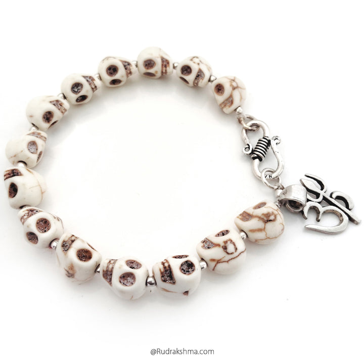 Narmund Bracelet / Skull Bracelet with Silver Om Pendant and Silver accessories | Brown Eyes Mund Beads Silver Bracelet
