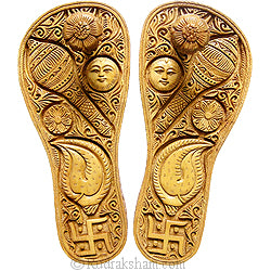 10" Sandalwood Charan Paduka | Traditional Sandalwood Carved Khadau