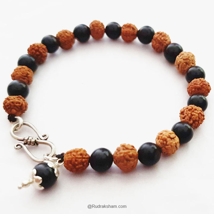 7 ( Seven / Saat ) Mukhi Rudraksha Beads With Smooth Round Black Agate ( Kali Hakik ) Beads Bracelet and Agate Bead silver Pendant